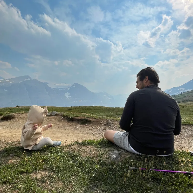 Exploring the ridge with incredible views in every direction